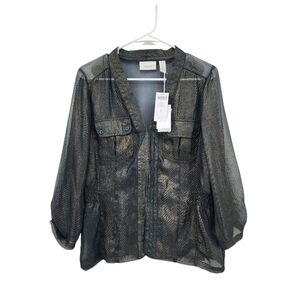 Chico's Women's Eleesia Embossed Shine V-neck Front Pocket Lightweight Top